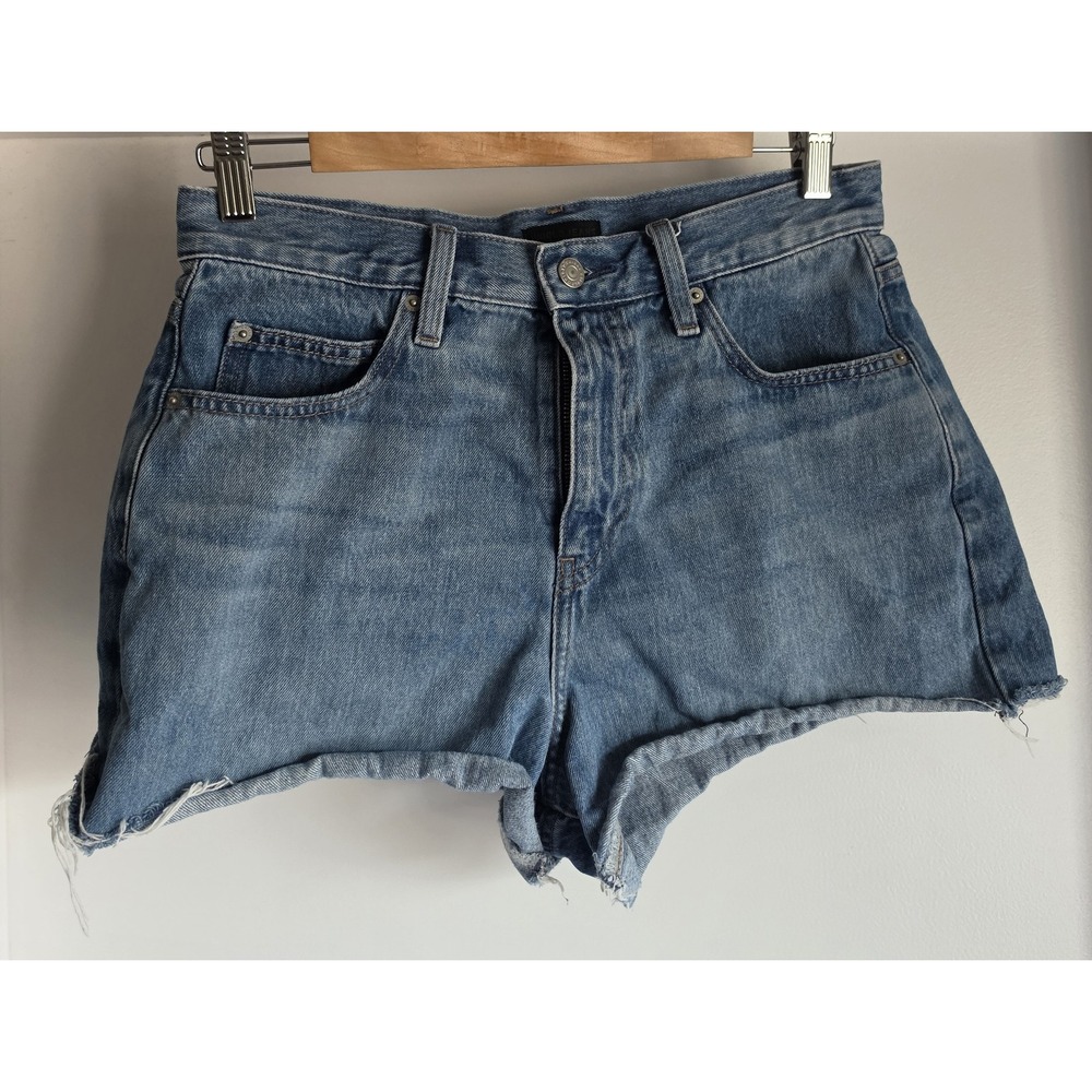 Uniqlo Women Bermuda Shorts Size 29 Casual Solid Blue Cotton Chino